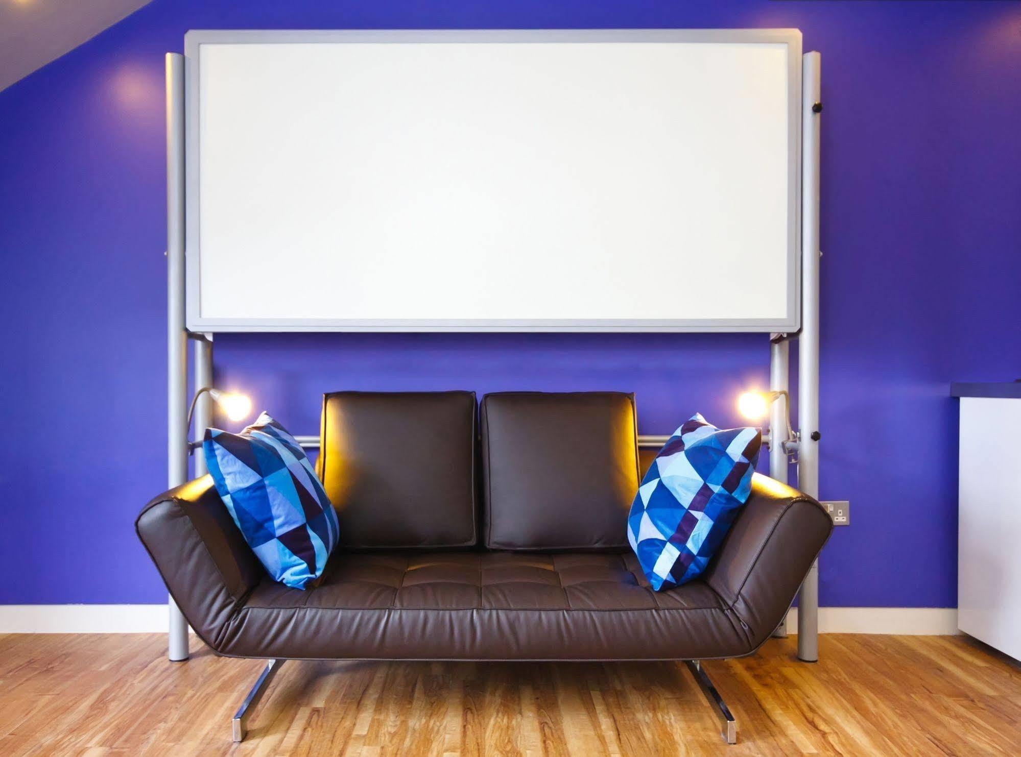 Nosda Studio Hostel Cardiff Ngoại thất bức ảnh